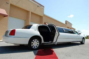 lincoln stretch limousine St Louis